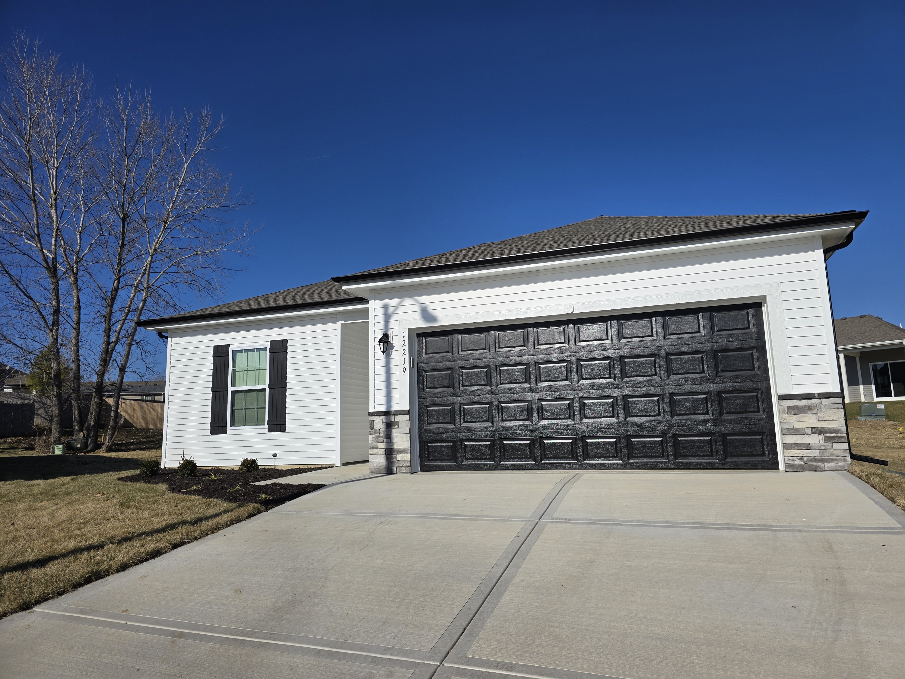 12219 N Rhode Ct Kansas City MO 64163